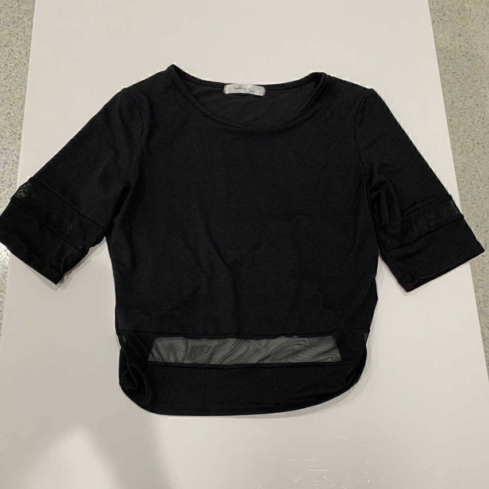 GAZE urban outfitters  black short‎ sleeve crop top with sheer mesh panel small